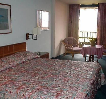 Stauffer Maturin Hotel Exterior foto