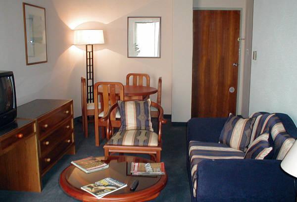 Stauffer Maturin Hotel Exterior foto